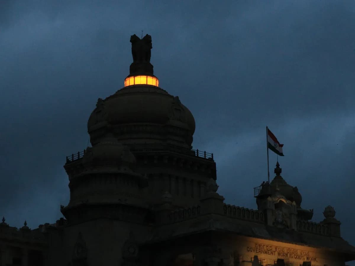 vidhan-soudha-bangalore