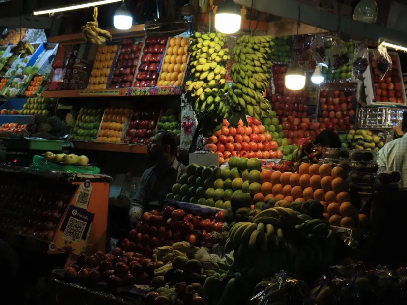 fruit-vendor